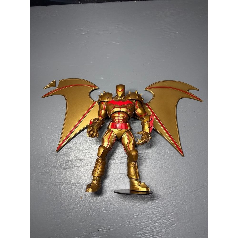 Mcfarlane DC Multiverse - Batman (Gold Hellbat Suit) - Picture 8 of 10